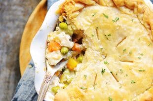 Chicken Pot Pie Recipe: An Easy Way to Make it at Home 1 Chicken Pot Pie Recipe